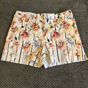 White House Black Market Black/White Floral Striped Shorts Sz 4 Button 5" Shorts